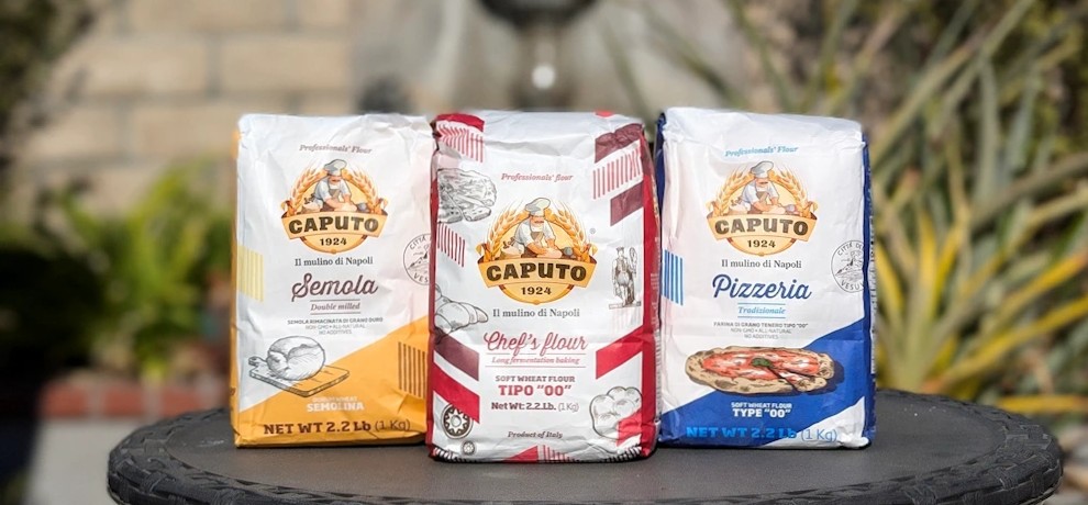 Caputo Chef's flour to the front!